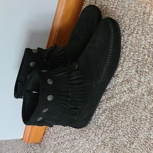 Minnetonka black booties
